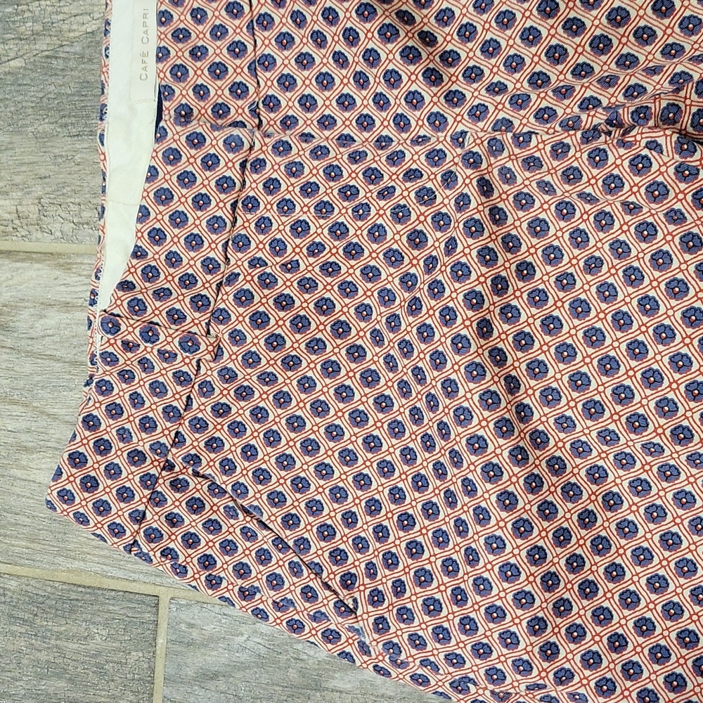 J.CREW Cafe Capri Pants Flower Print Size 00 - Picture 5 of 6